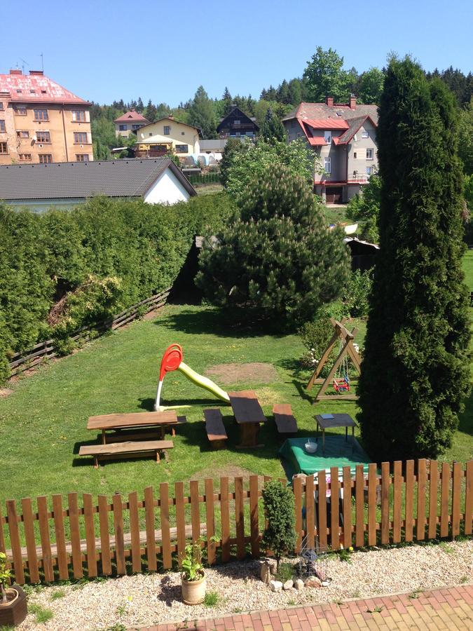 Ubytovaní v soukromí "U Olšů" Hostinné Exterior foto